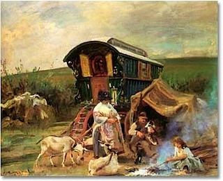 the-gypsy-traveler_caravan_2_world travel