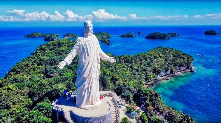hundred islands national park christ statue