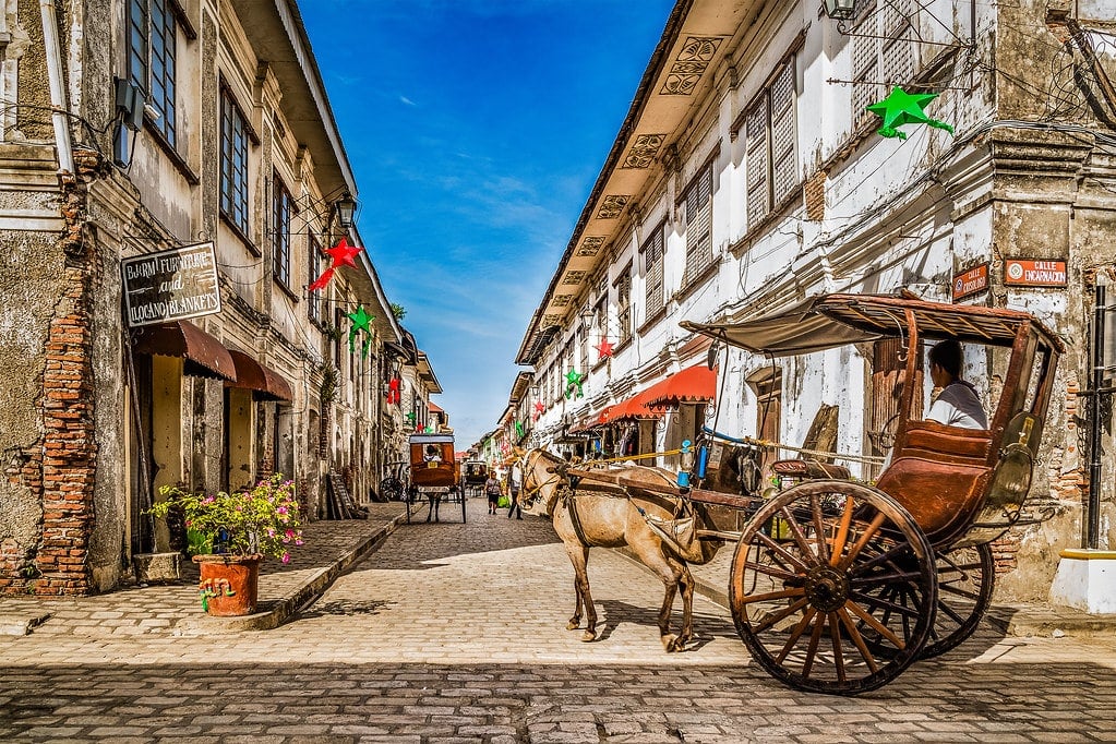 vigan Calle Crisologo horse carriage