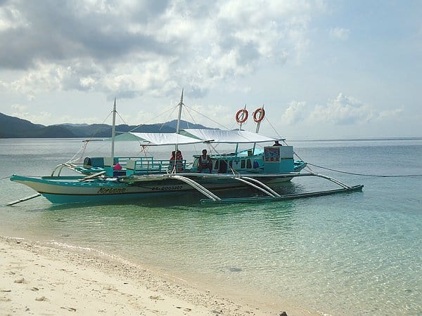 island-hopping-boat-tours-philippines-palawan-benji-DSC02410