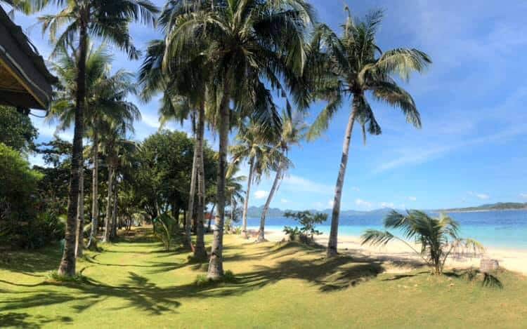 banana-island-resort-beach-view