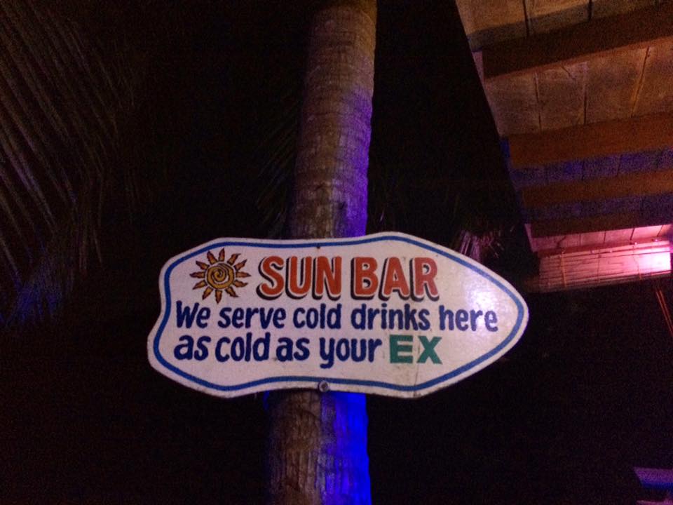 sun bar on el nido beach