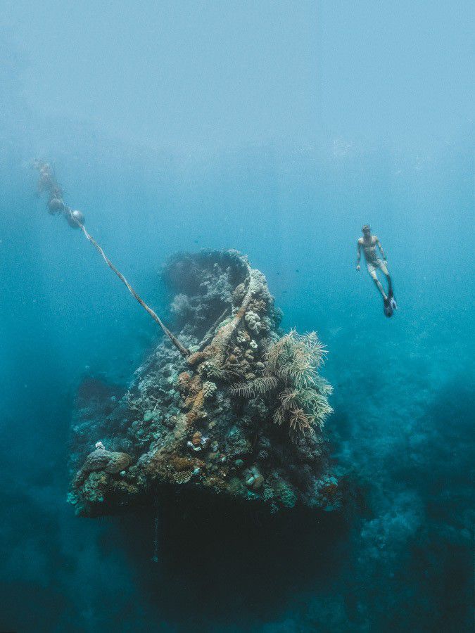 lusong-gunboat-coron-diving-island-hopping-philippines