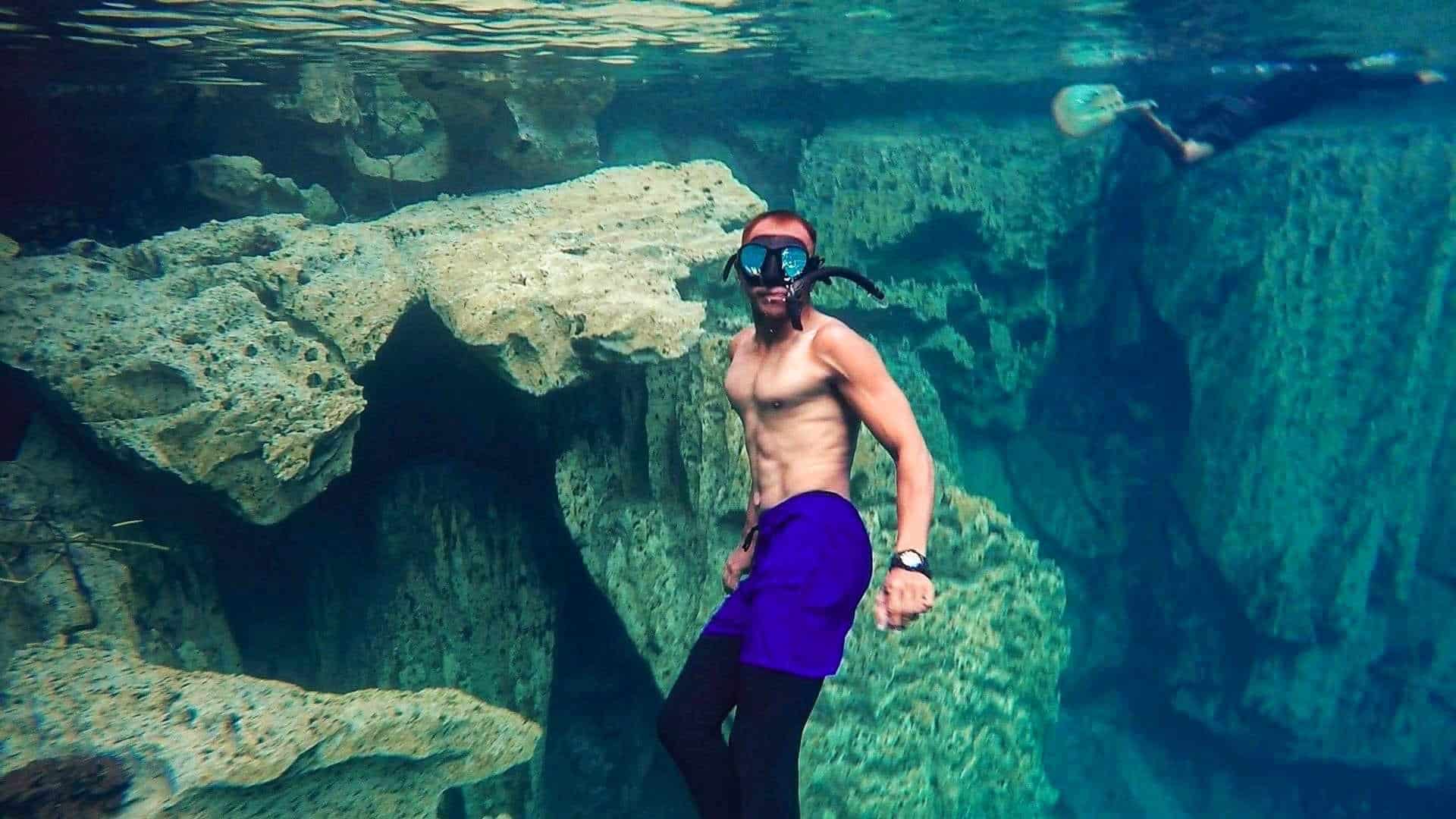 Barracuda-lake-underwater-thermocline-coron-Palawan-tour-2