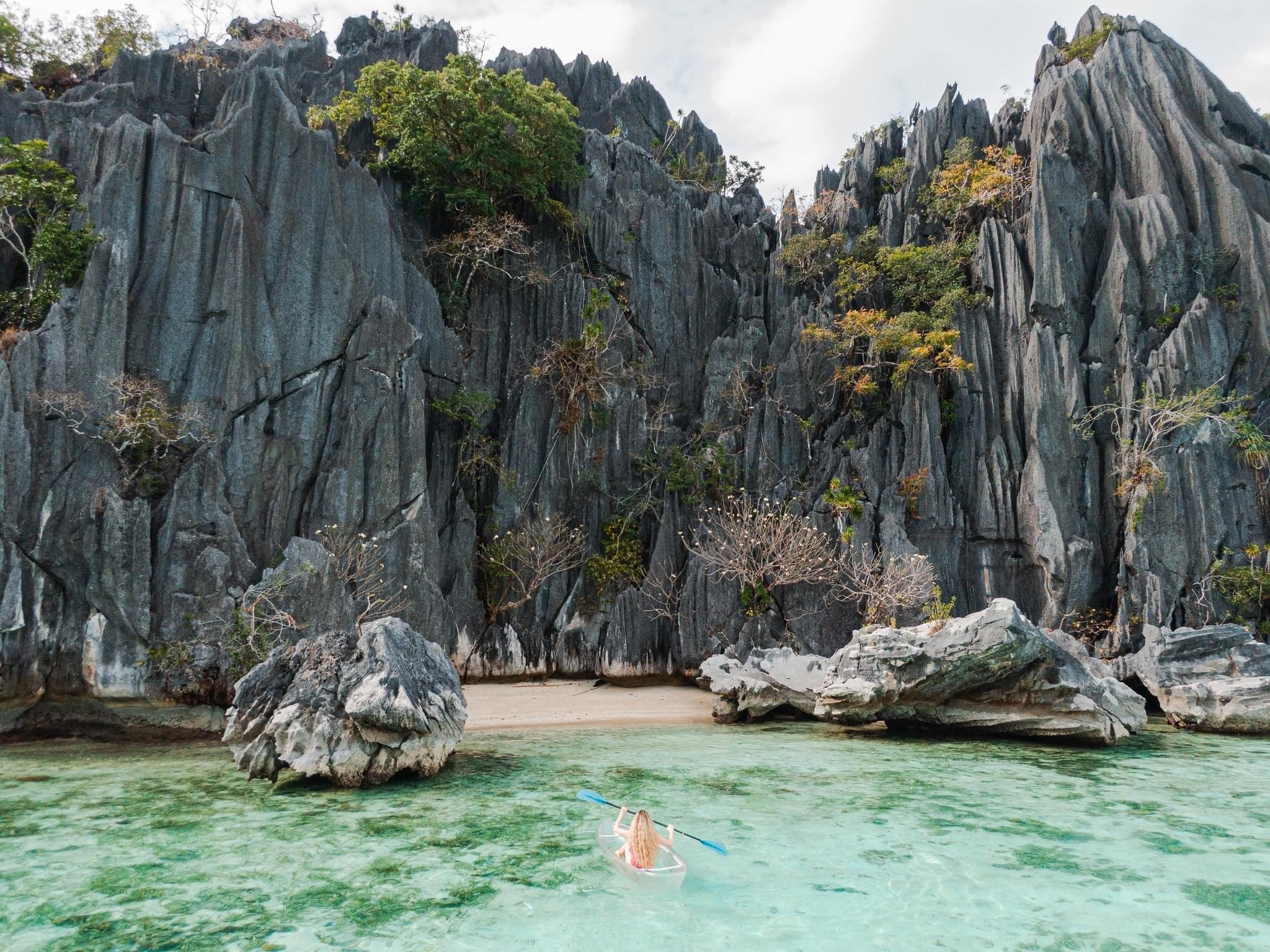 Twin-lagoon-top-spots-to-visit-coron-palawan-private-island-hopping-boat-tour