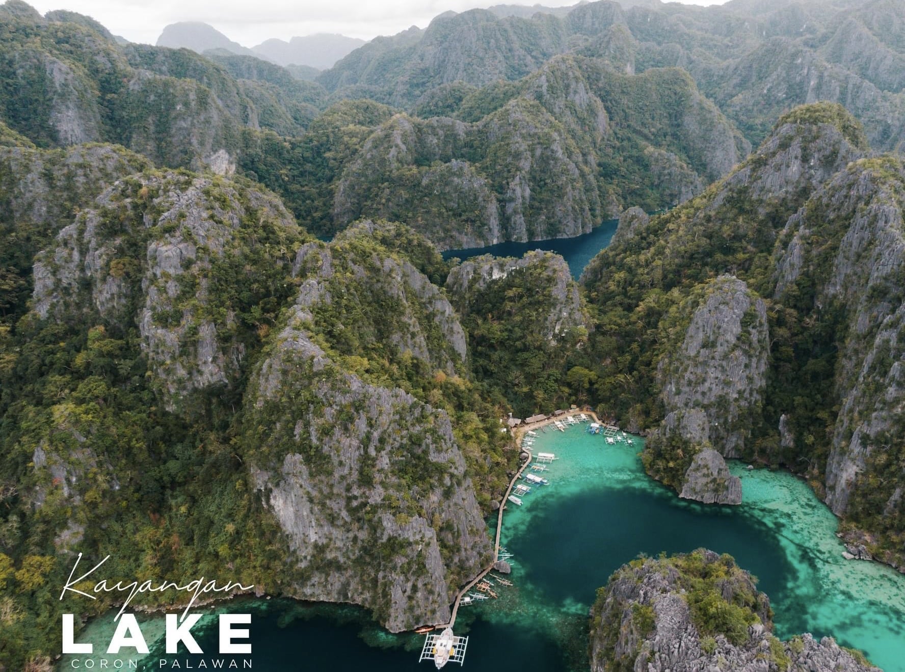 Kayangan-lake-coron-Palawan-boat-tour