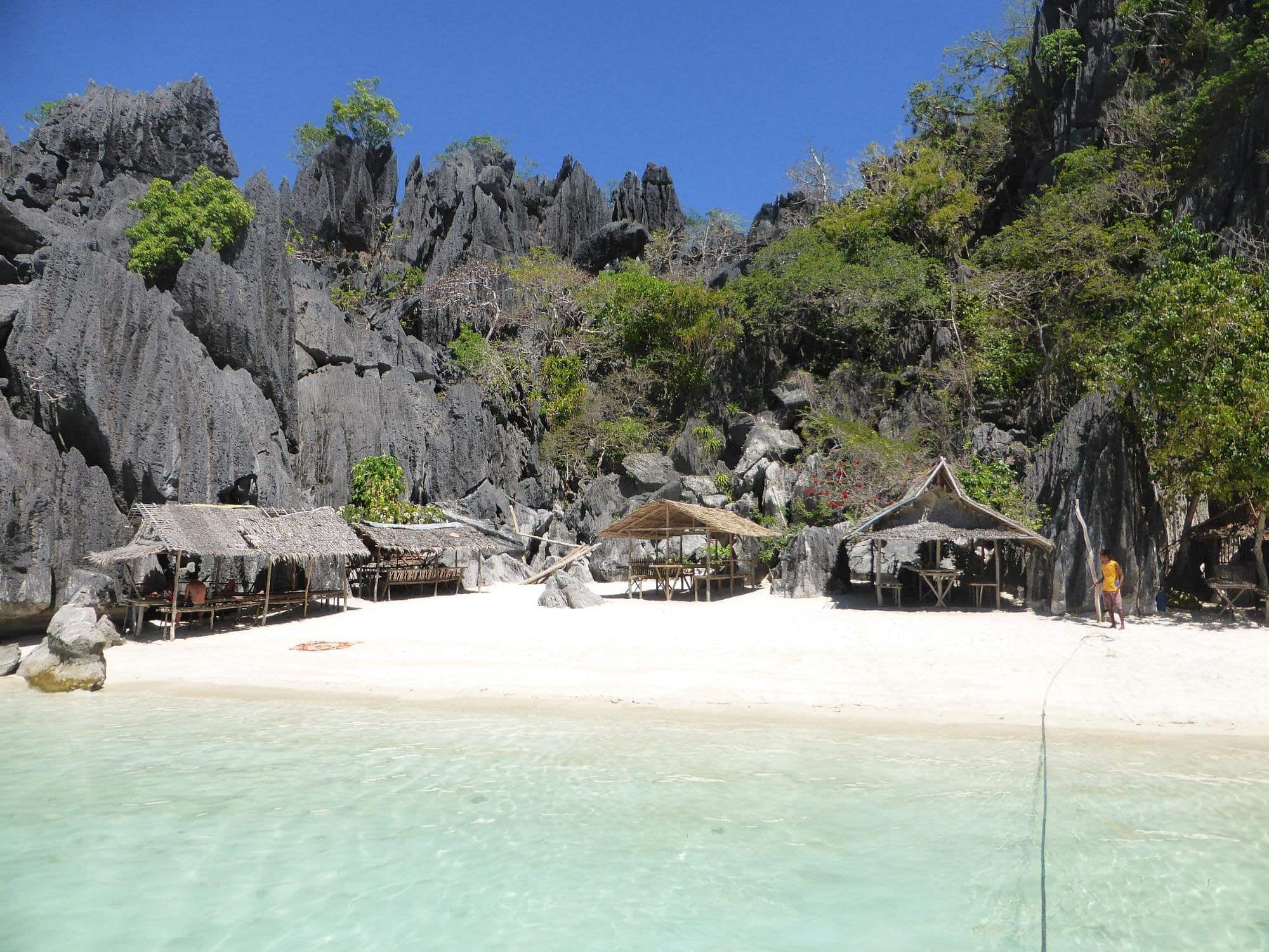 Smith-Beach-Inselhopping-Coron-Palawan-Philippinen-3