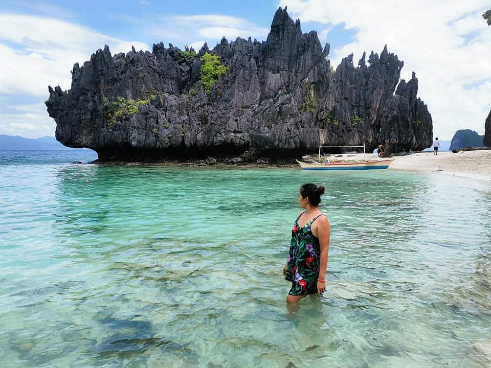 Payong-Payong Island: A Tranquil Oasis in El Nido, Palawan