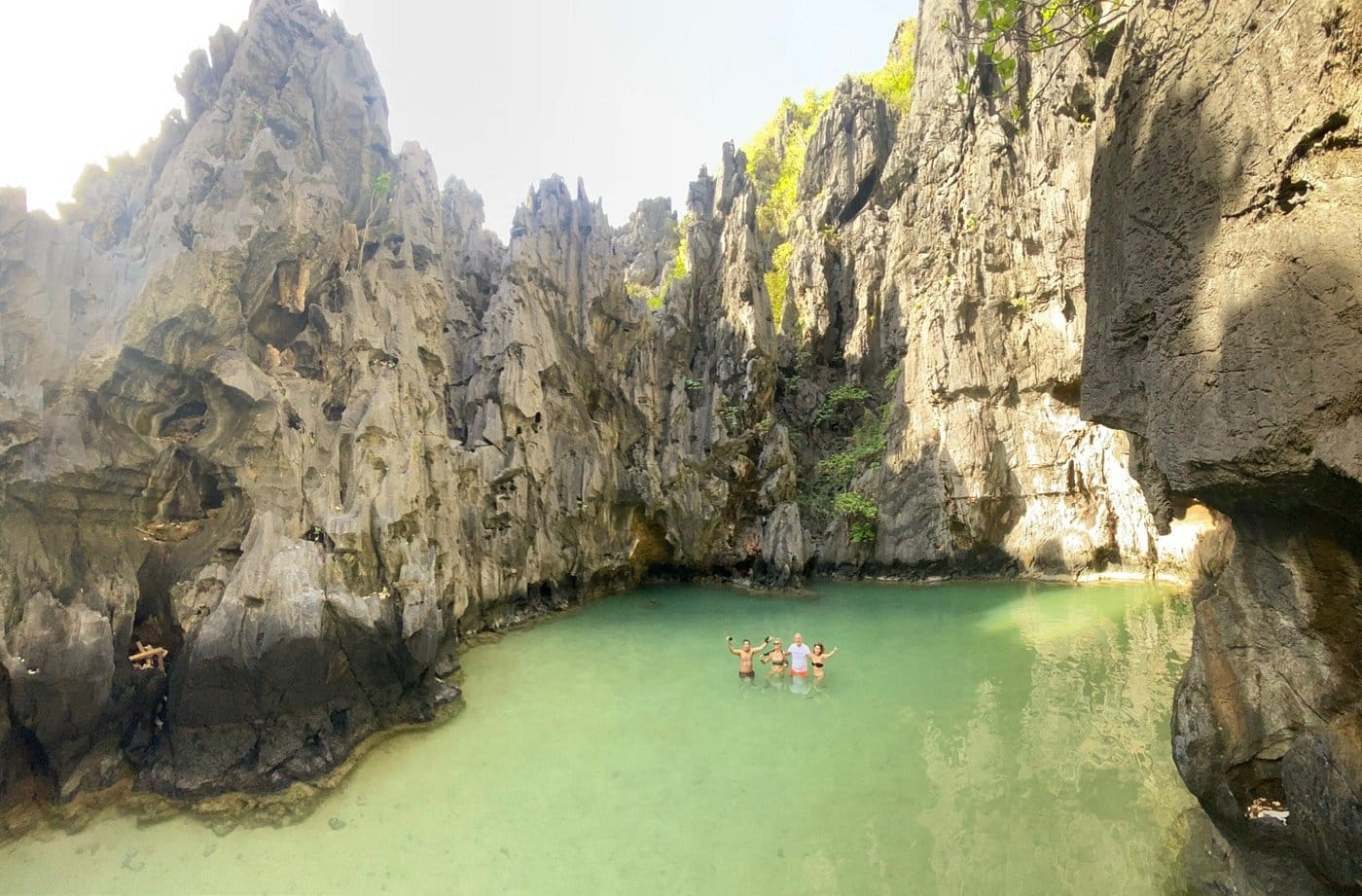 Secret-lagoon-El-nido-Palawan-tour-A