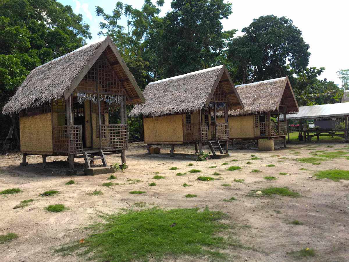 linapacan tourist camp huts angle view