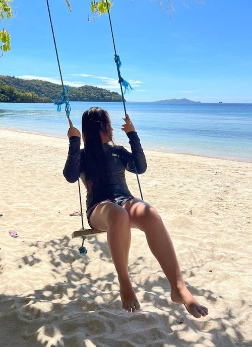coco beach resort swing