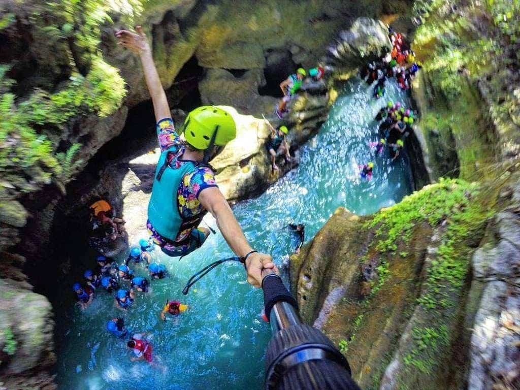 Canyoneering-Badian-Cebu-adventure-tours-packages-philippines
