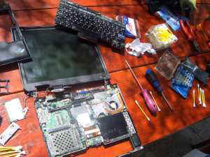 Take taking apart and clean cleaning a laptop
