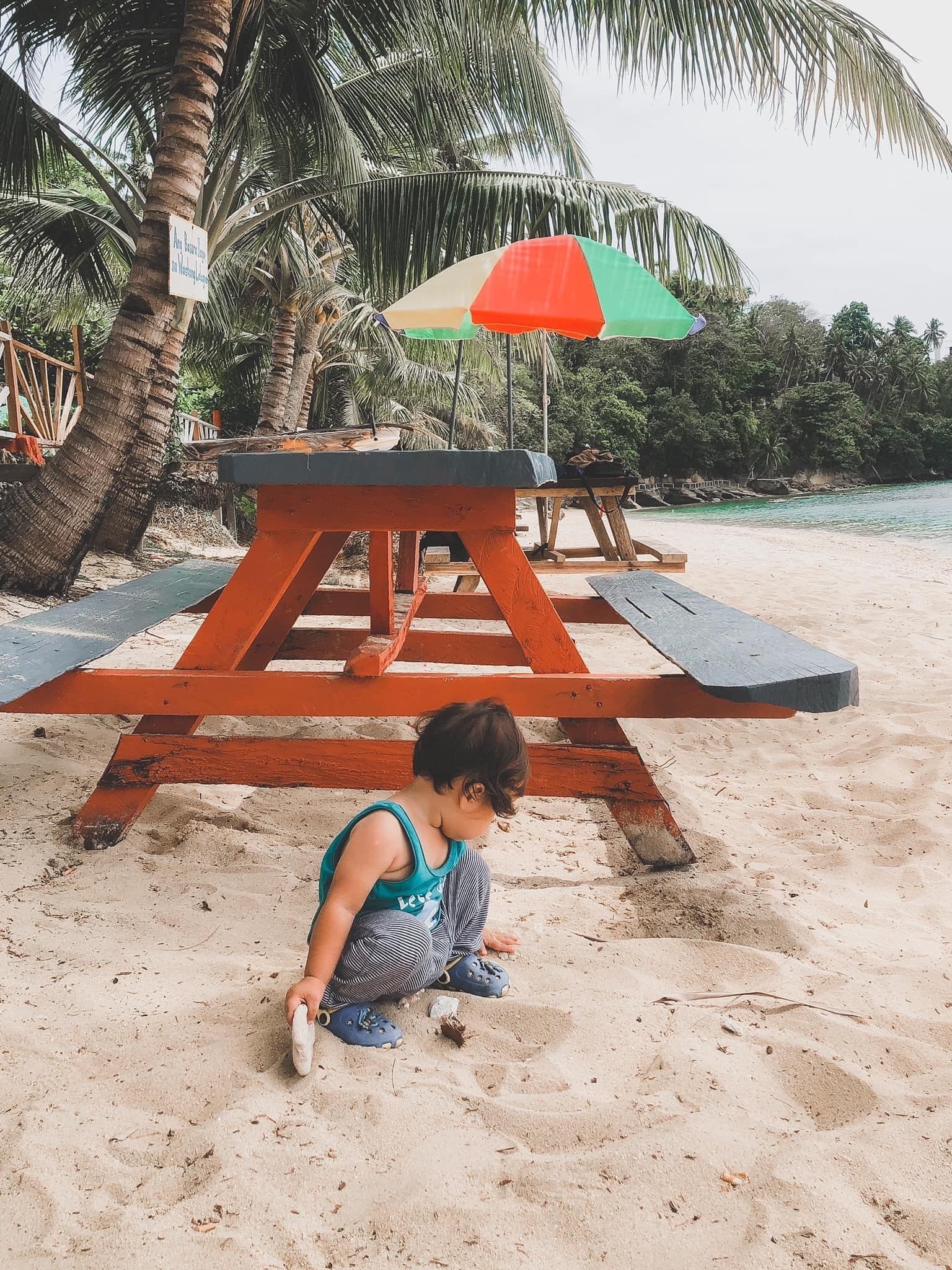 Guisi-beach-place-to-visit-in-Guimaras-islan