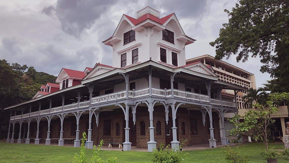 Dumaguete Silliman University
