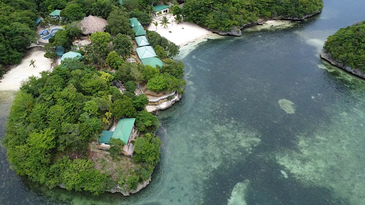 La Puerta Al Paraizo Beach Resort, Guimaras