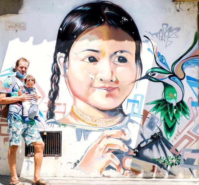 canoa-ecuador-street-art