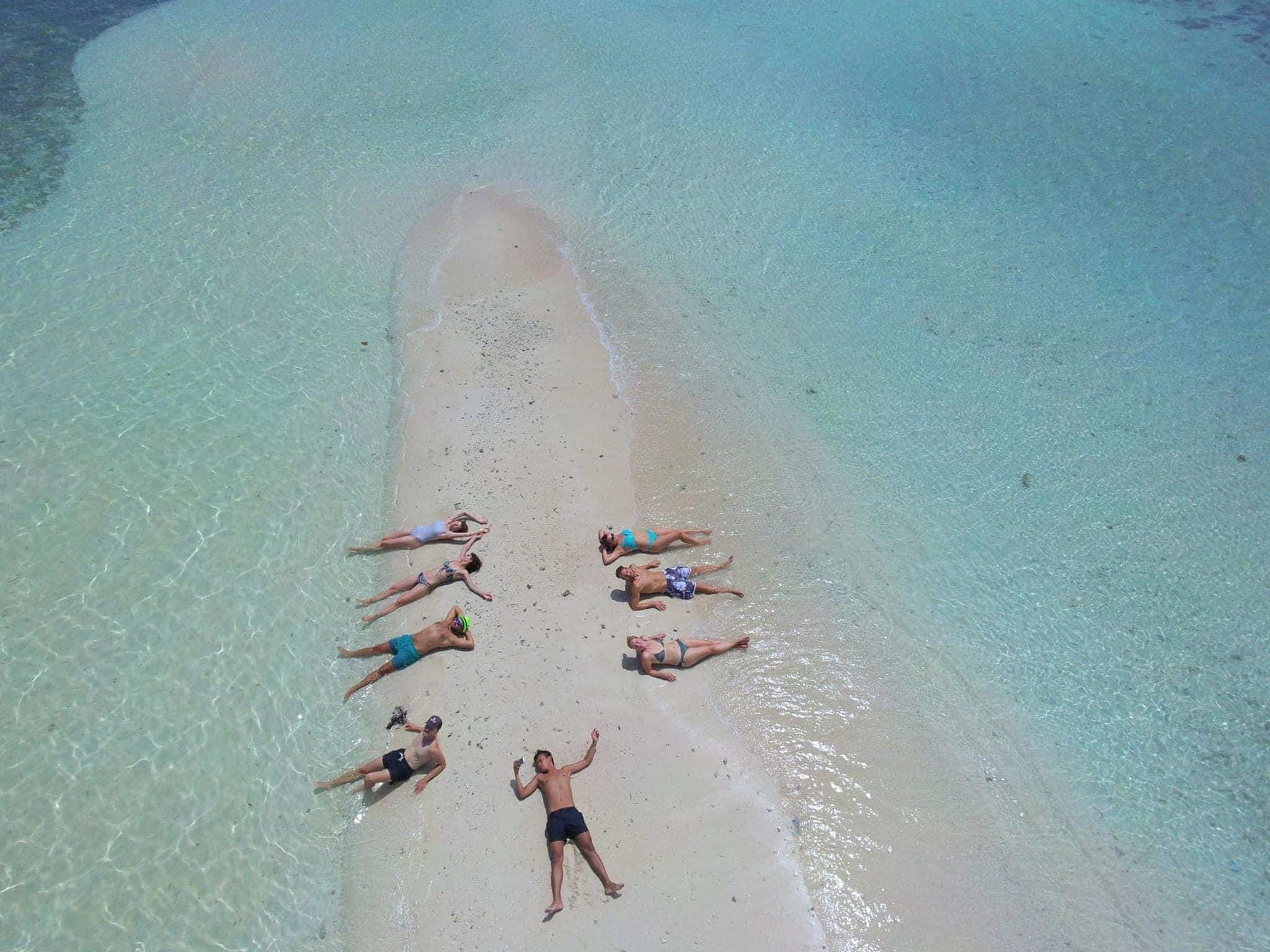 Sand-bar-Sibaltan-Palawan-private-boat-tours-Palawan